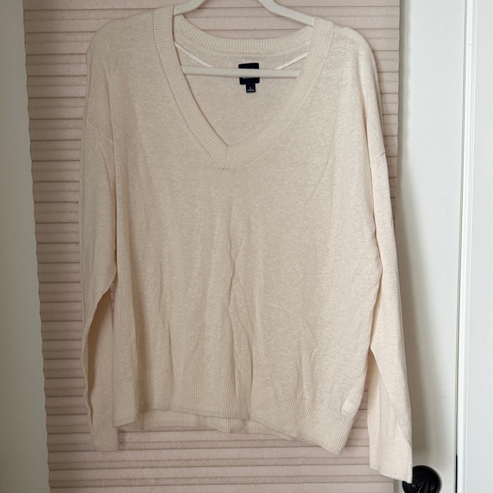 GAP Soft Cream Knit Top